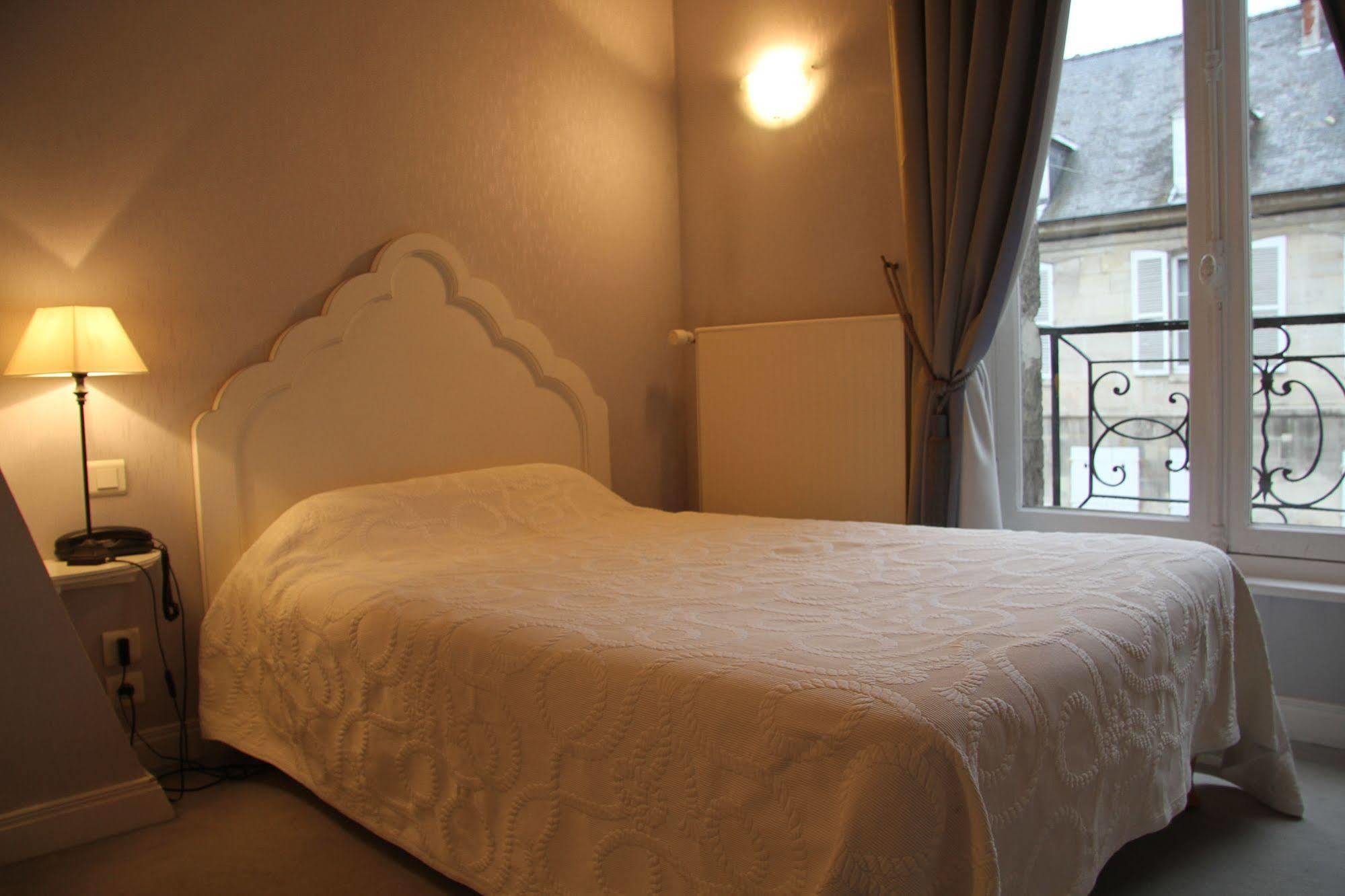 Hotel Le Regent Villers-Cotterets  Ngoại thất bức ảnh