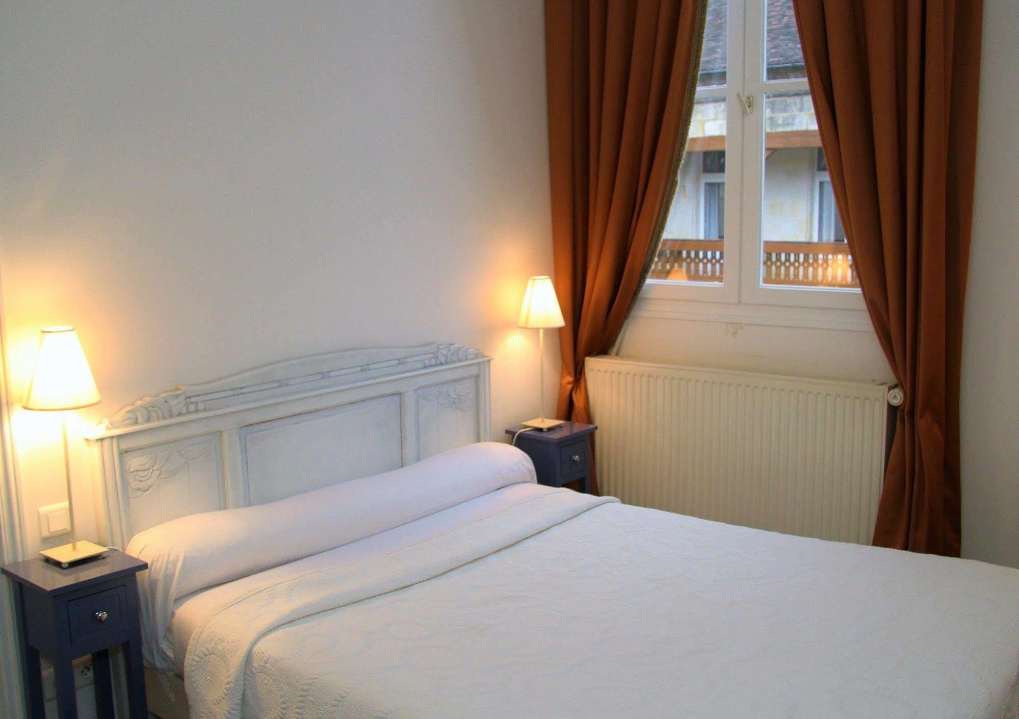 Hotel Le Regent Villers-Cotterets  Ngoại thất bức ảnh