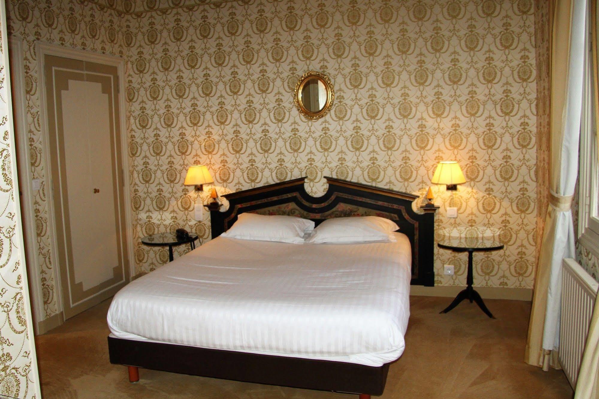 Hotel Le Regent Villers-Cotterets  Ngoại thất bức ảnh